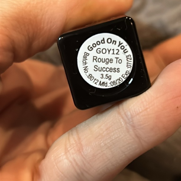 Lip Color, Rouge To Sucess - Picture 3 of 4